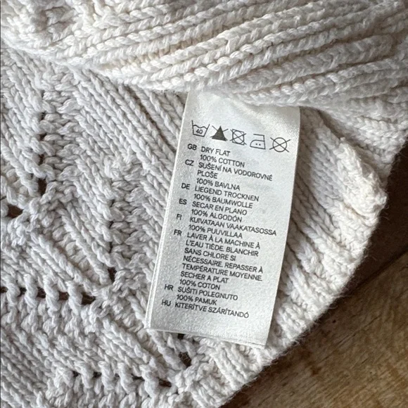 H&M Ivory Cable Knit Baby Girl Cardigan 6-9m - Picture 3 of 7
